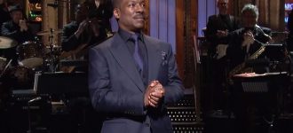 After 30 years Eddie Murphy returns to SNL for 73.2 seconds
